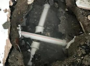 张家口市阳台漏水维修公司为您分享楼上楼下漏水怎么处理